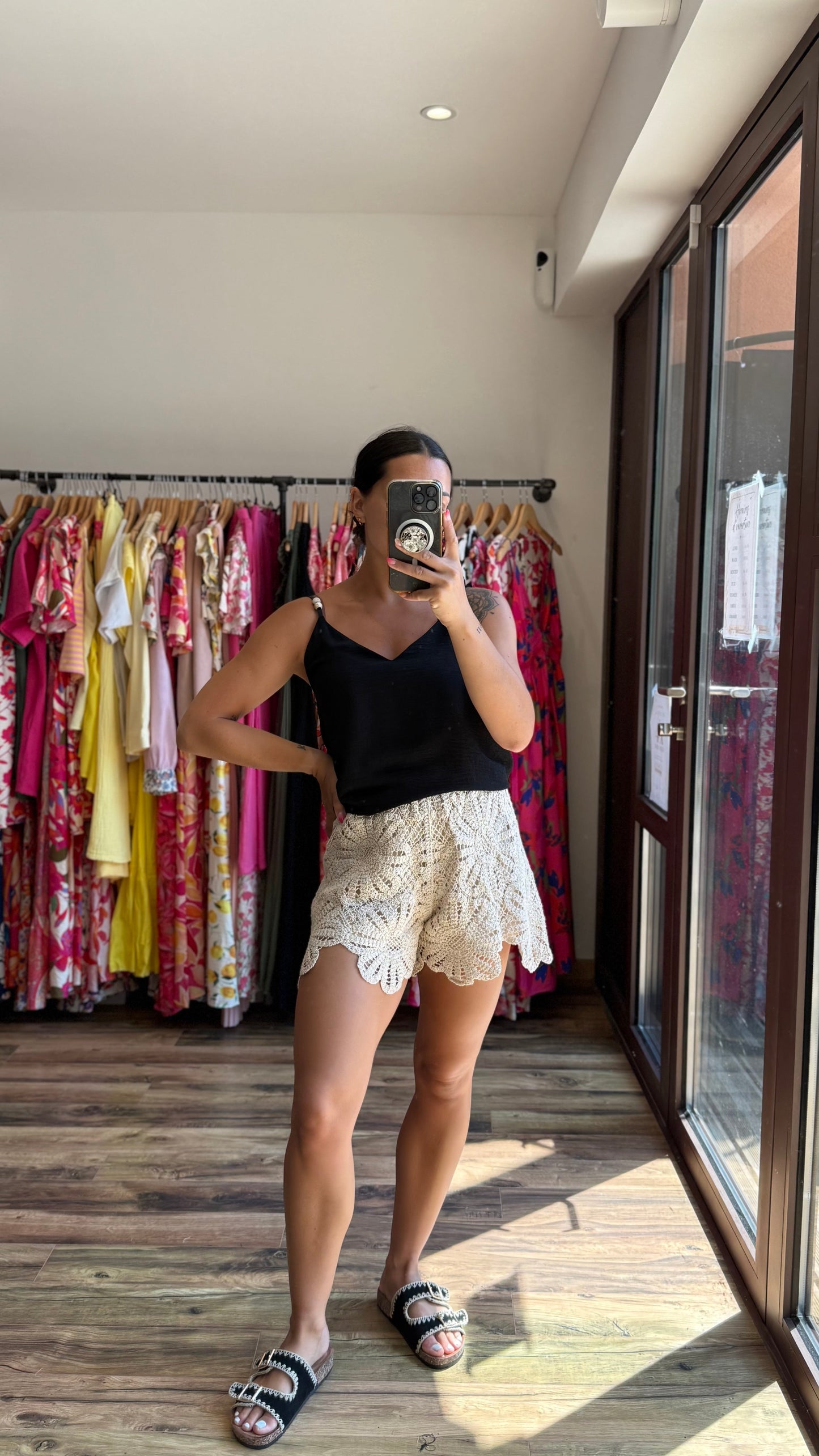 Top perlas negro CURVY