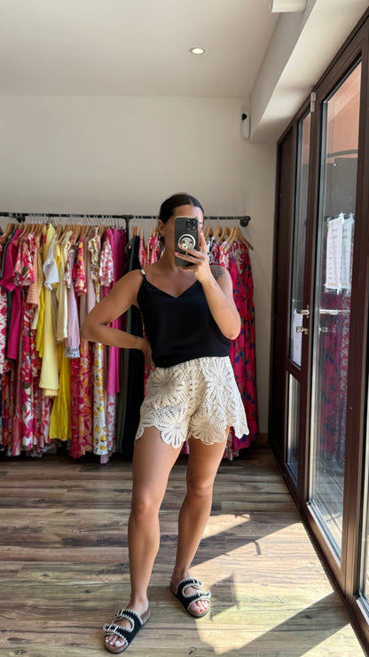 Top perlas negro CURVY