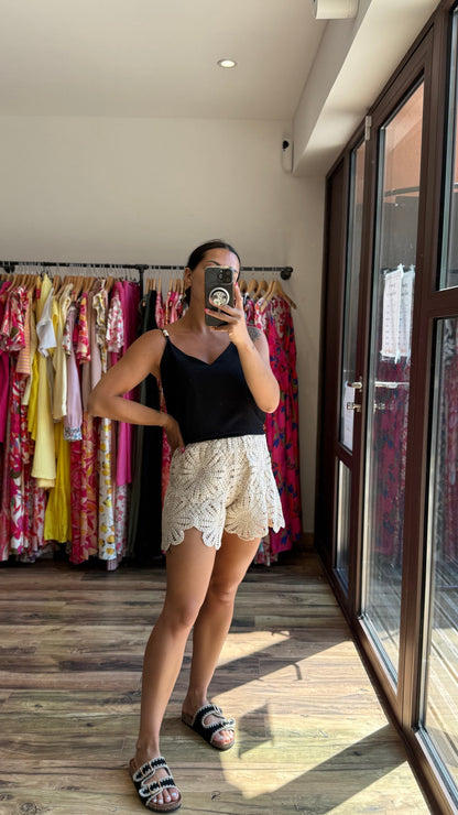 Top perlas negro CURVY