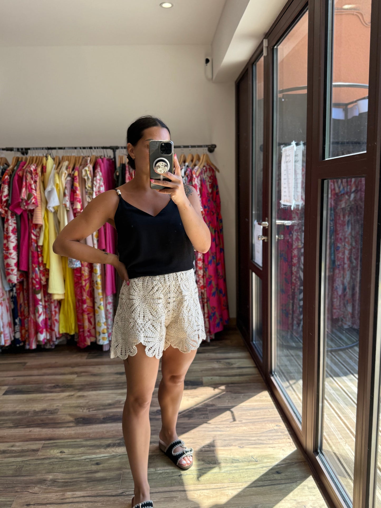 Top perlas negro CURVY