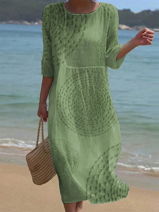 Vestido casual de mujer bordado