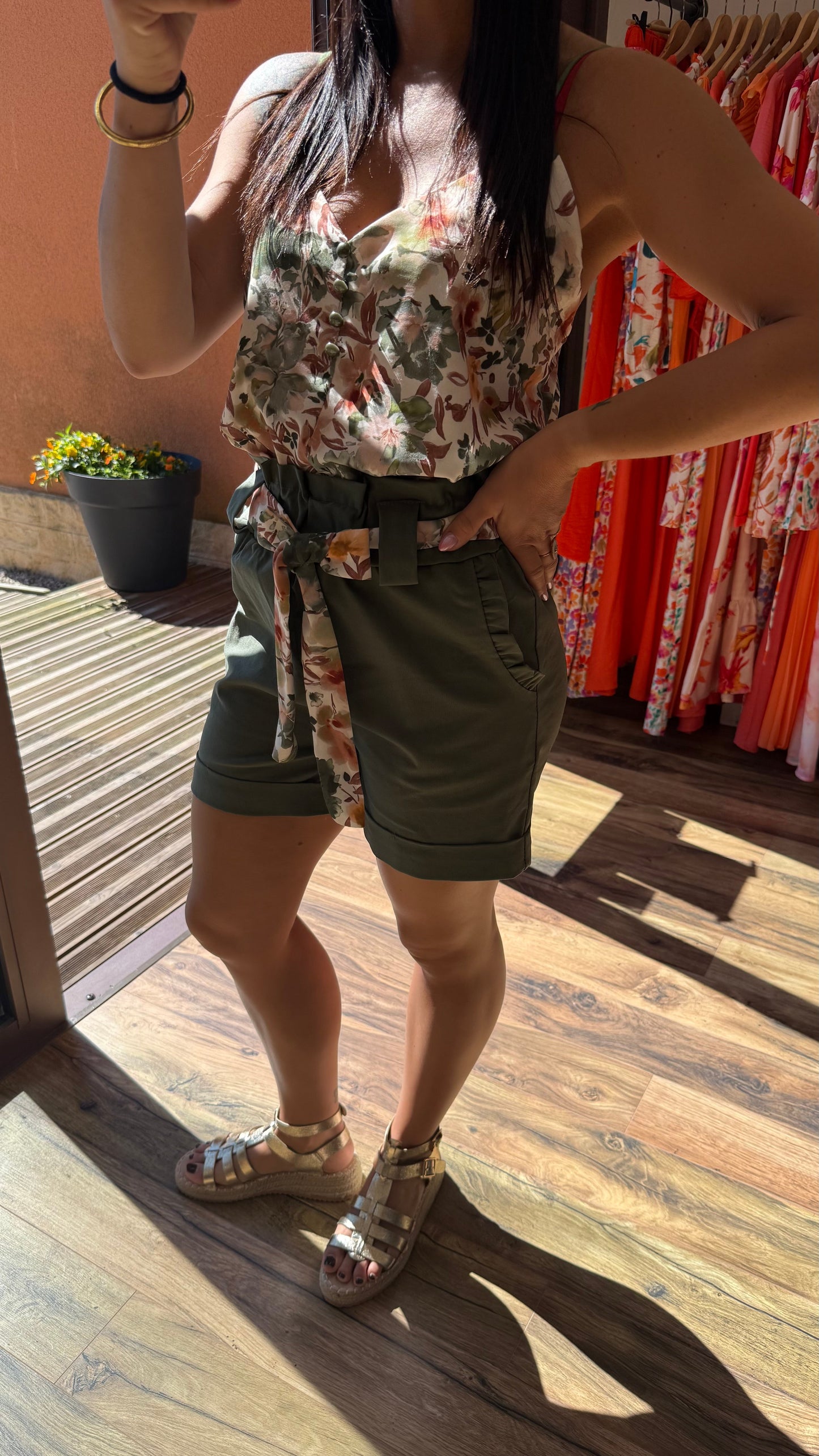 Top Hugo kaki CURVY
