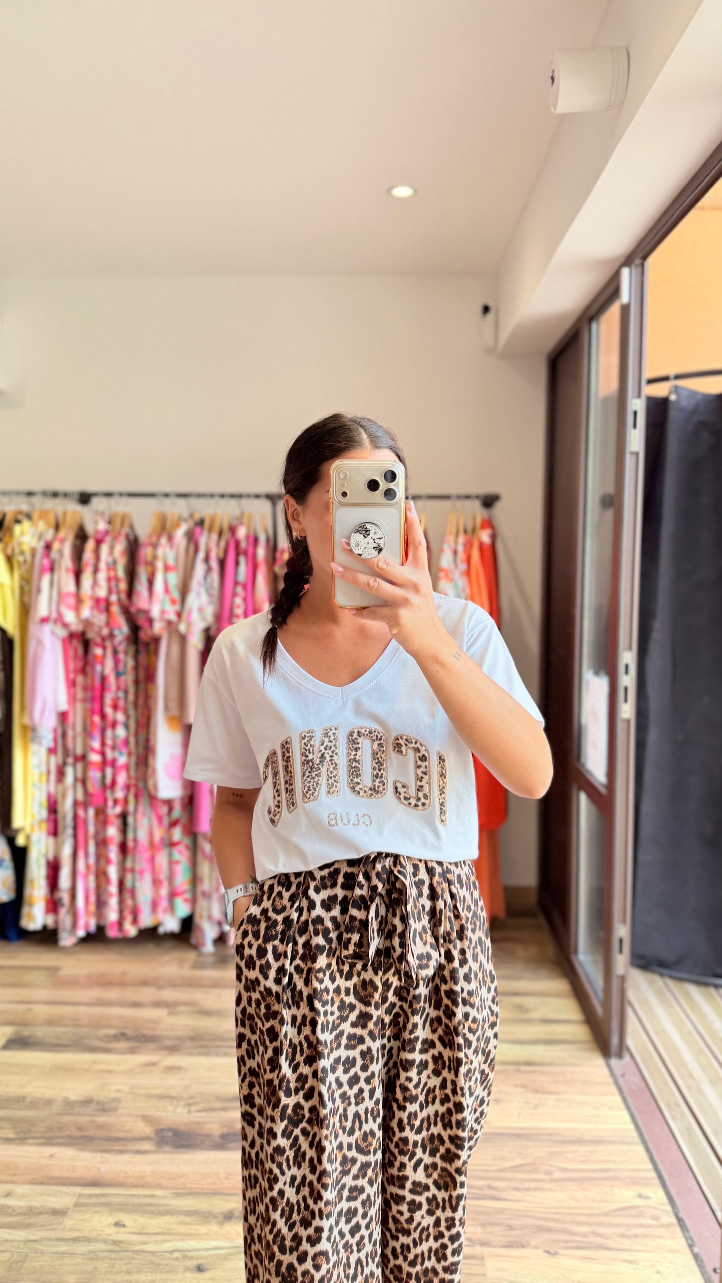 Camiseta icónica CURVY