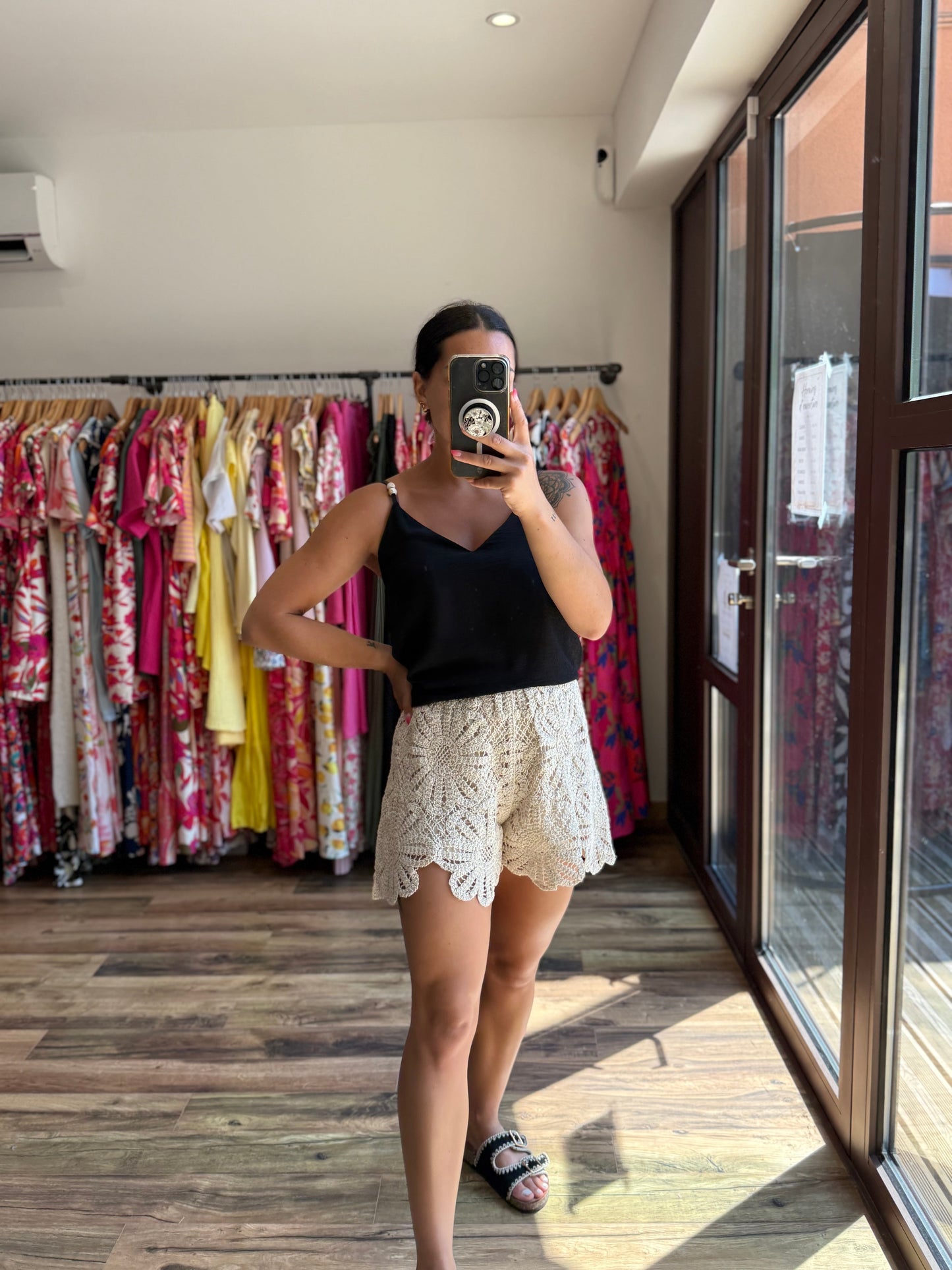 Top perlas negro CURVY