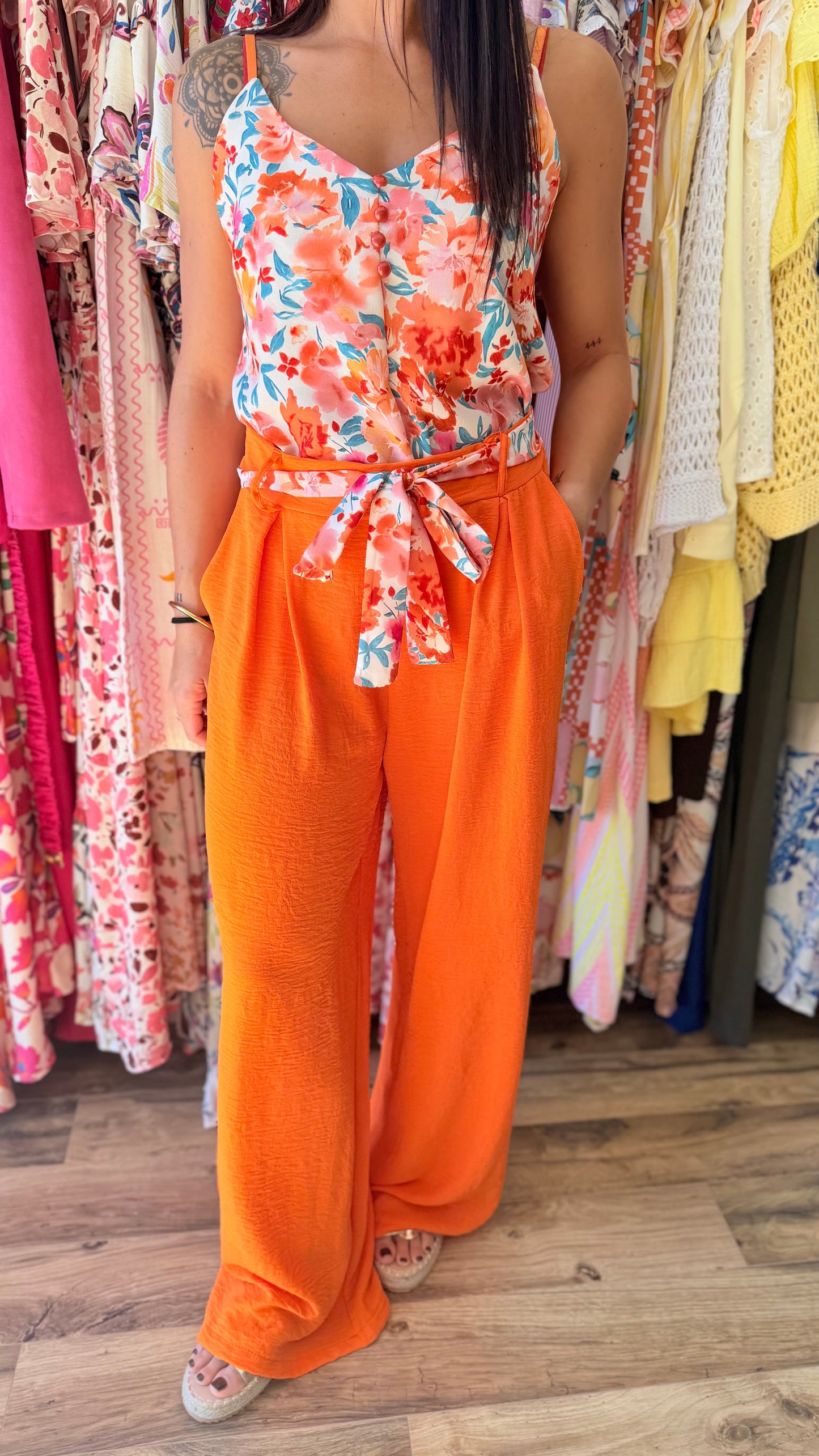 Top Hugo naranja CURVY