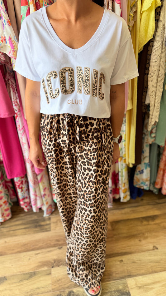 Camiseta icónica CURVY