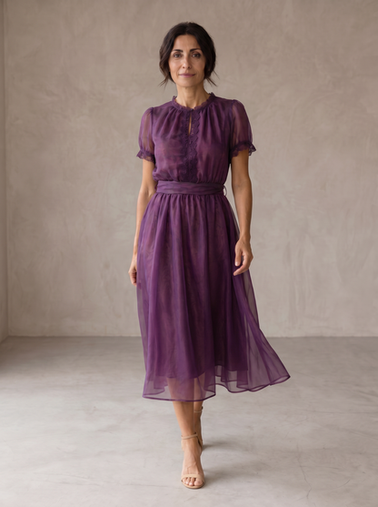 Flavia | Maxi Vestido con Escote en Gota y Bordes de Encaje Chiffon