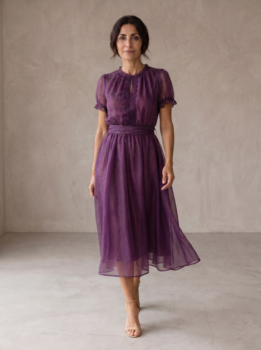 Flavia | Maxi Vestido con Escote en Gota y Bordes de Encaje Chiffon
